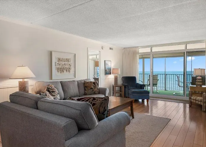 English Towers-Peaceful Ocean Views From This 3 Bedroom Condo With An Indoor Pool! Holiday home *